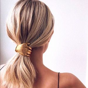 Epona Valley Le Hand Barrette 14k gold plated and like new!!